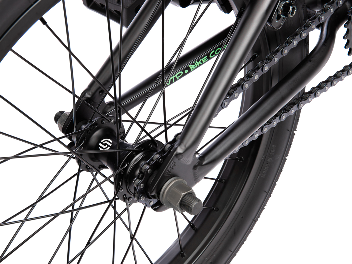 WETHEPEOPLE 18" CRS Bike