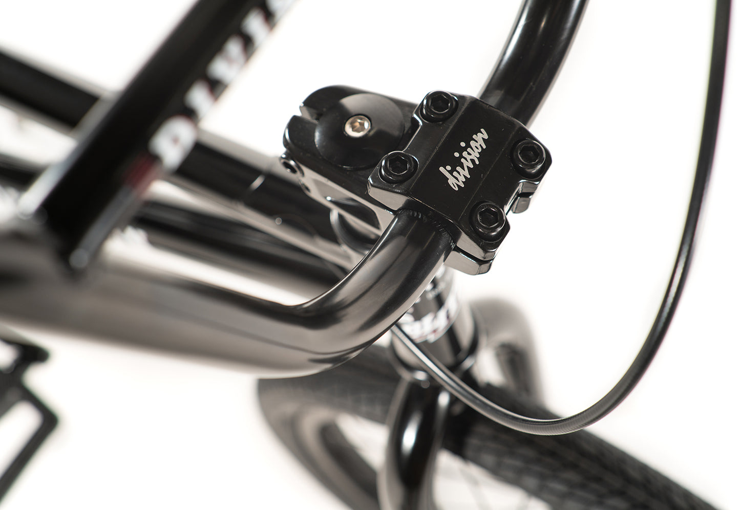Division Blitzer 18"