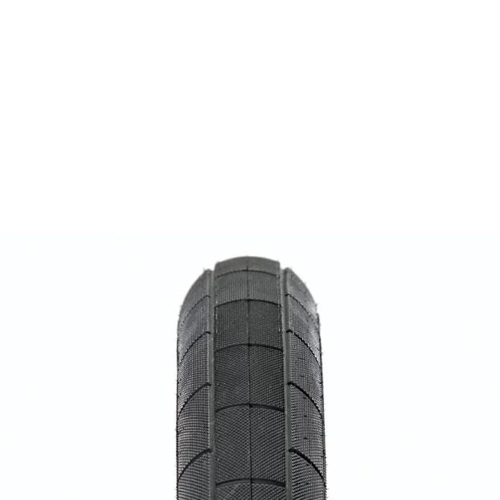 Demolition Momentum Tyre