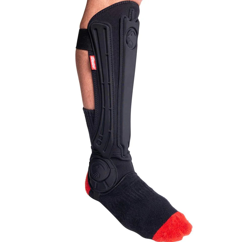 Shadow Invisa-Lite Shin/Ankle Pad Combo