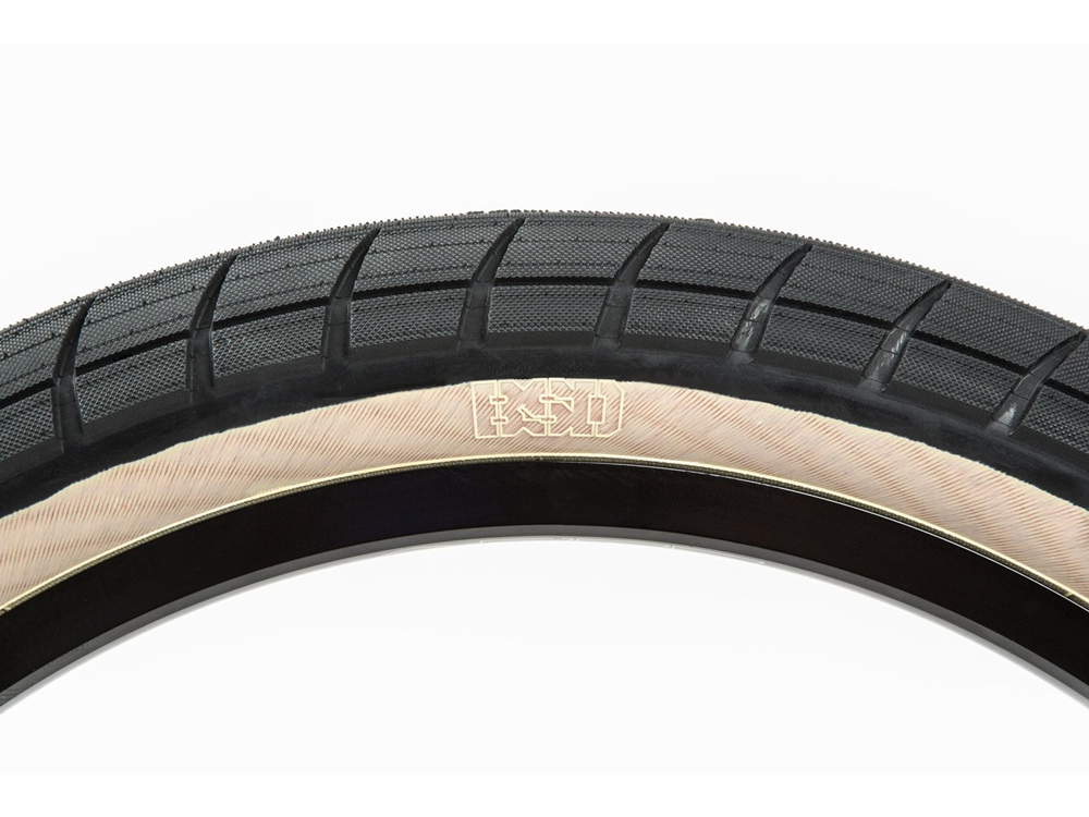 BSD Donnasqueak Tyre