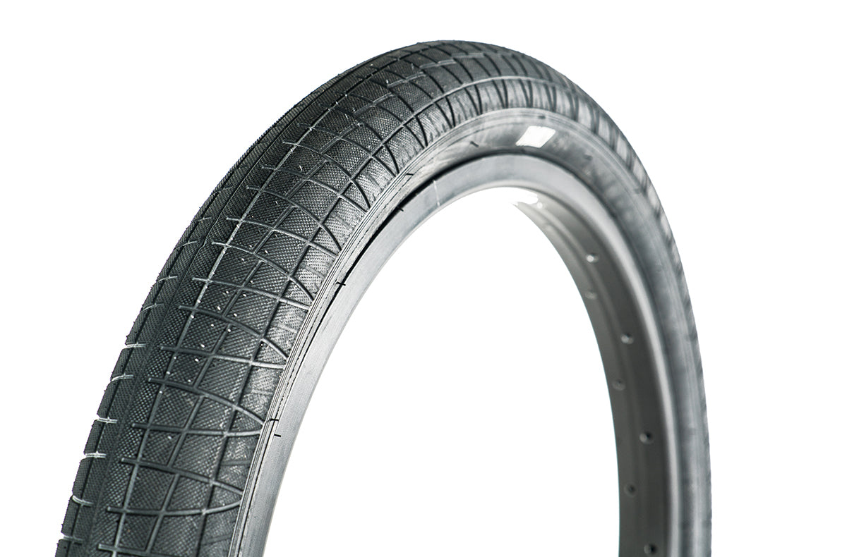 Family F2128 Tyre