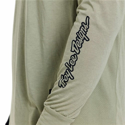 TLD 26.1 SKYLINE RIDE LS TEE STAMPS SAGE