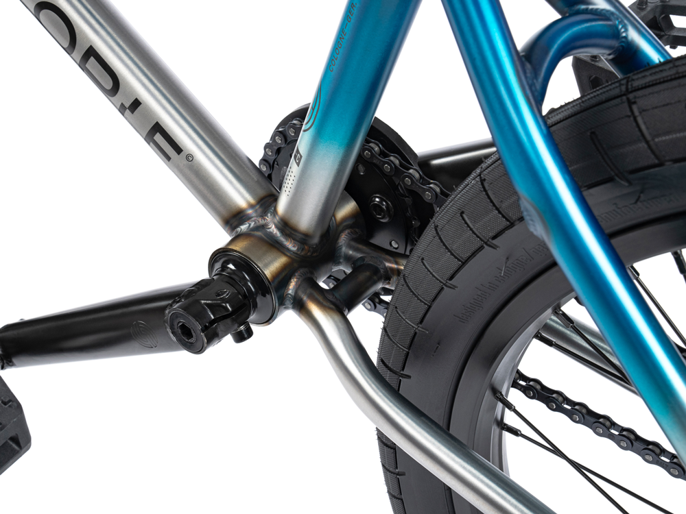 WETHEPEOPLE 20" Reason Shift Bike