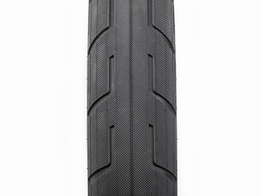 BSD Donnastreet Kevlar Tyre