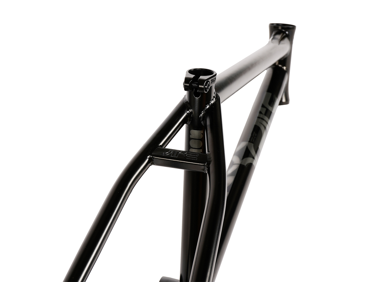 WETHEPEOPLE ARC (Murray Loubser) Frame