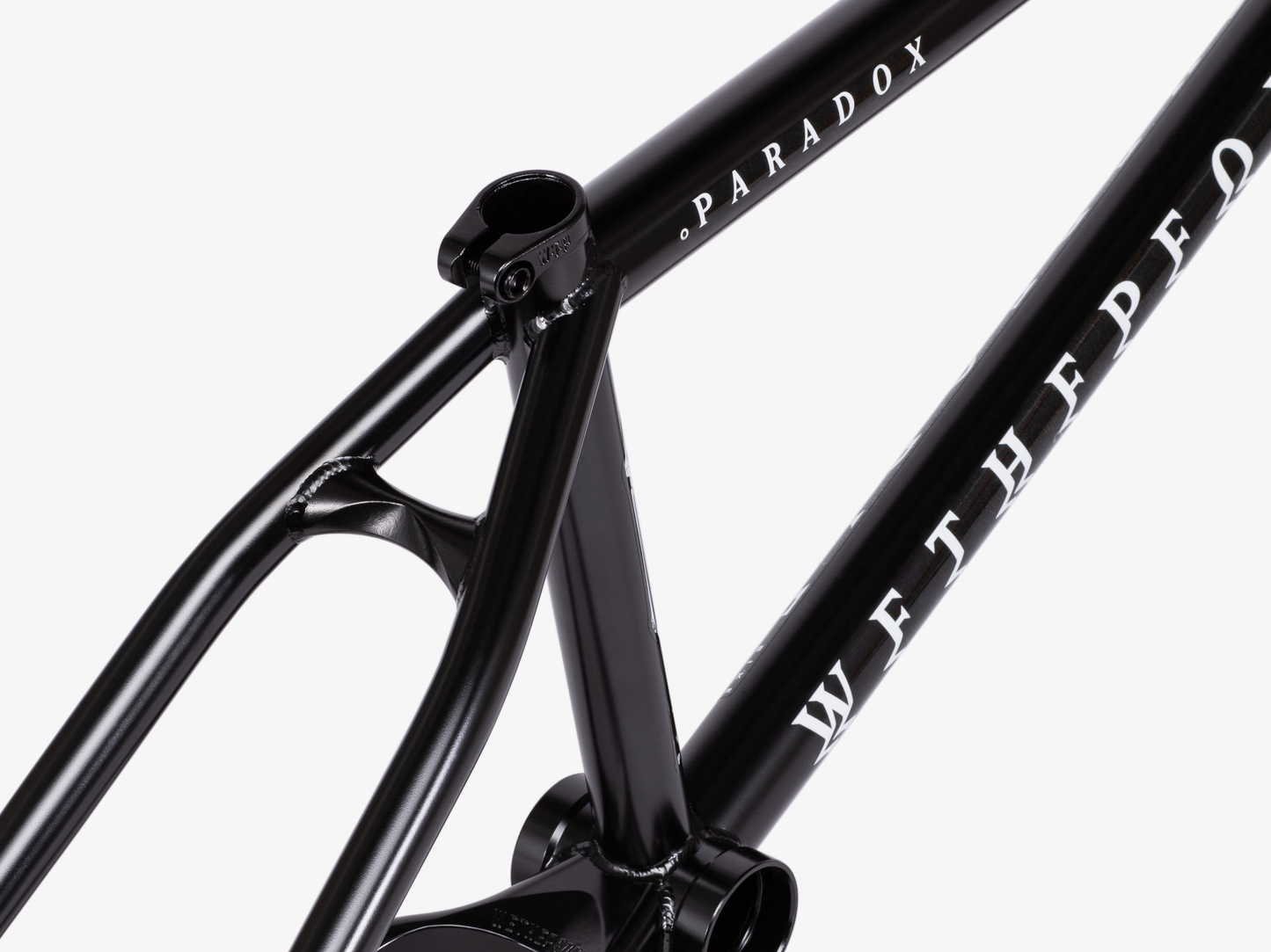 WETHEPEOPLE Paradox Frame