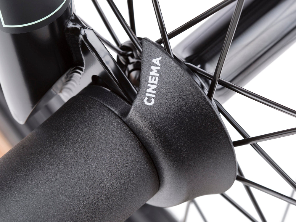 CINEMA VF Universal Hub Guard Front