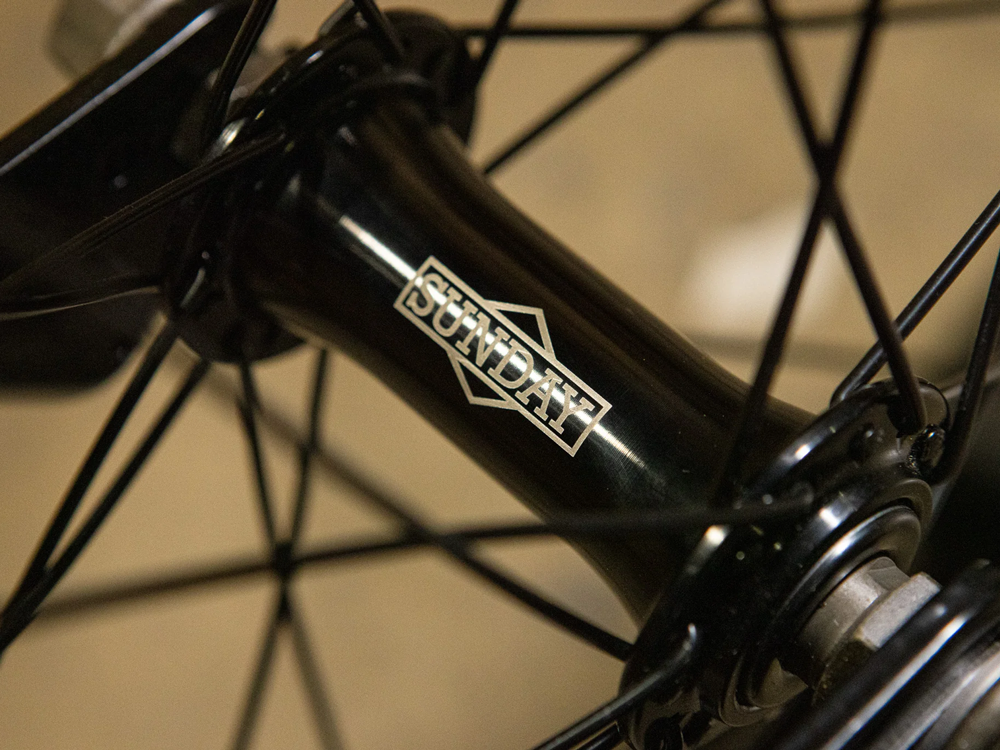 SUNDAY 18" Primer AL Bike