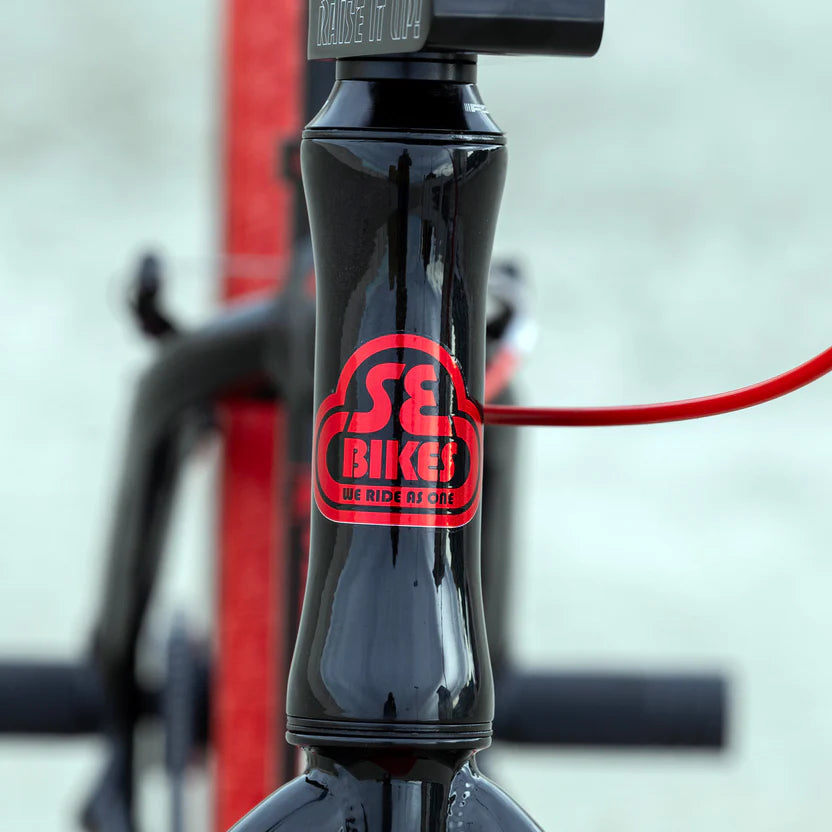 SE BLOCKS FLYER 26 - MATTE BLACK