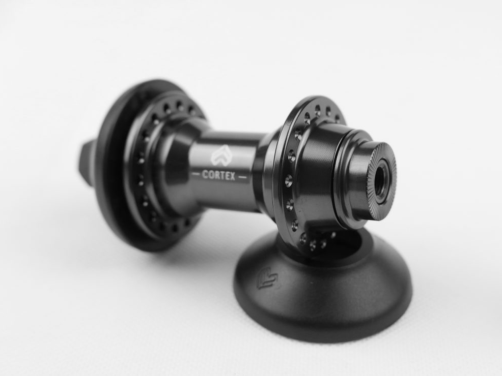 ECLAT Cortex Front Hub