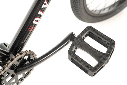 Division Blitzer 18"