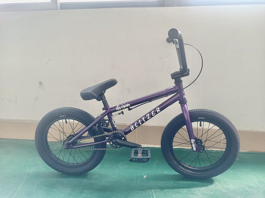 Division Blitzer 16"