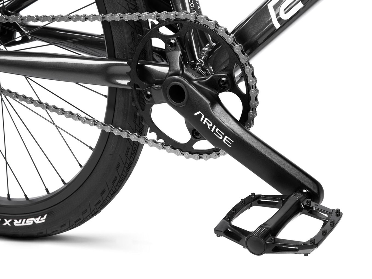 RADIO RACELINE 24" Helium Cruiser XL Bike