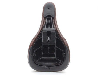 Stranger Zefaria Pivotal Seat