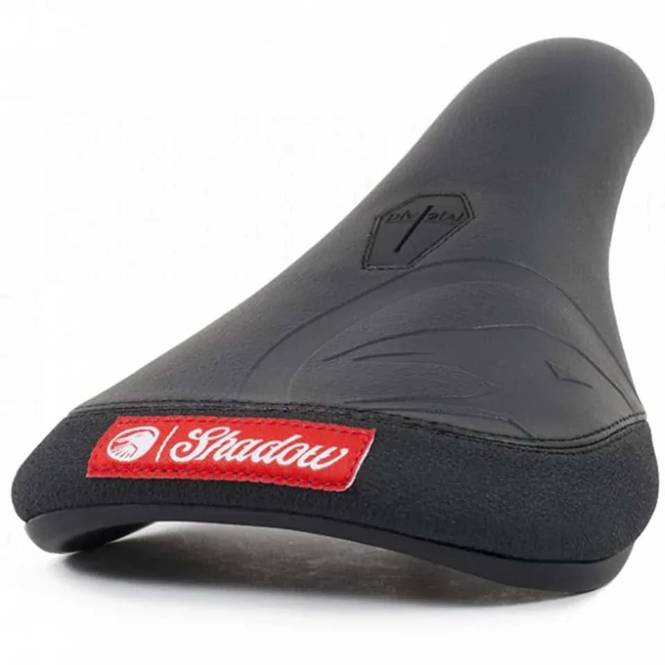 Shadow Crow'd Pivotal™ Seat