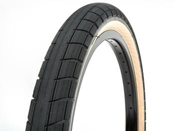 BSD Donnasqueak Tyres
