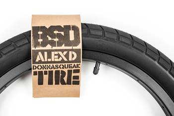 BSD Donnasqueak Tyres